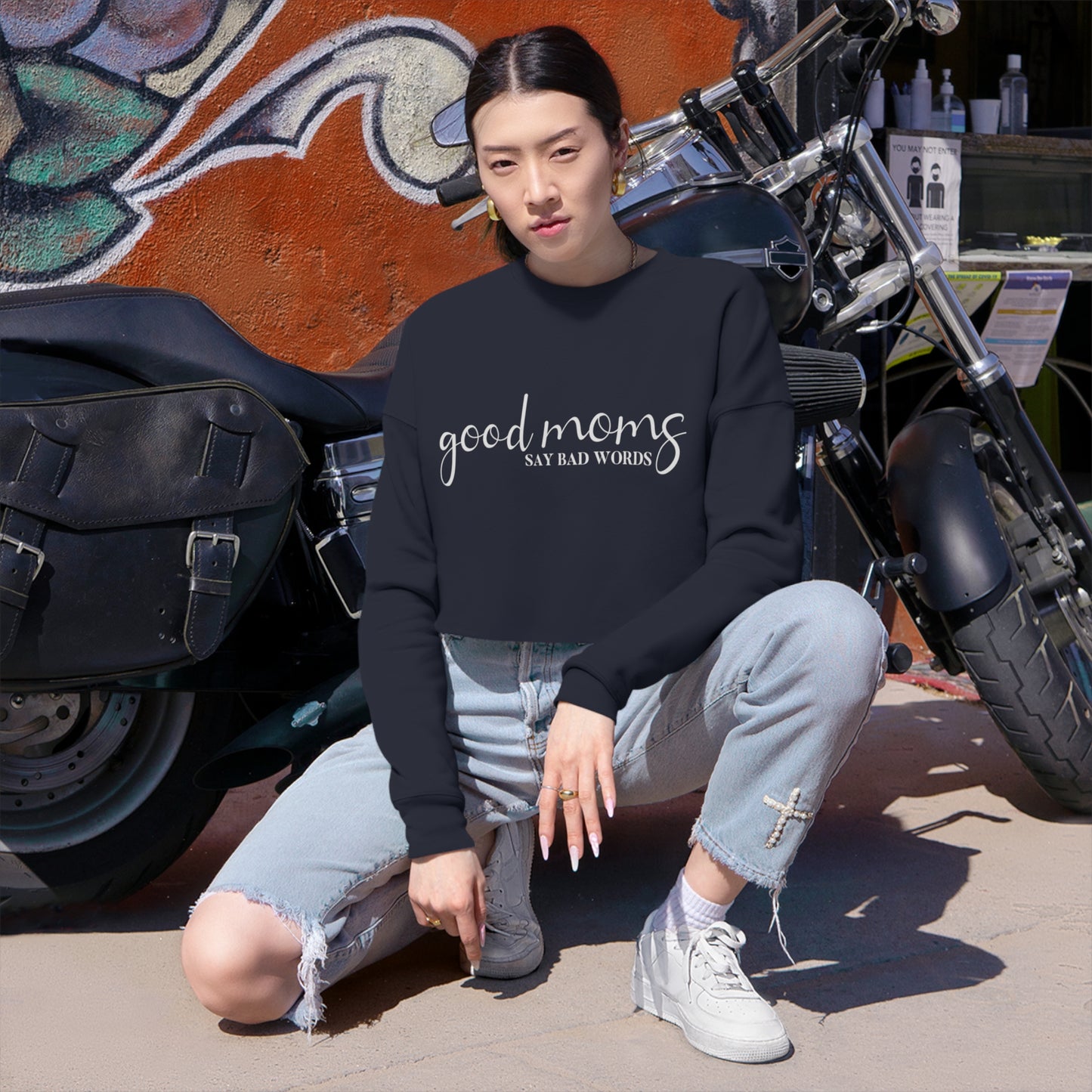 Good moms cropped sweatshirt