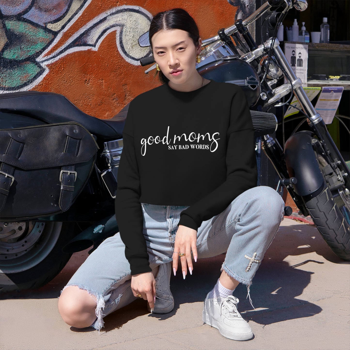 Good moms cropped sweatshirt